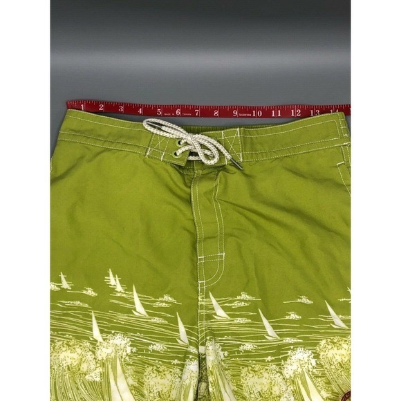 Reyn Spooner Tropical Wave Swim Trunks Men's Small - Picture 4 of 9